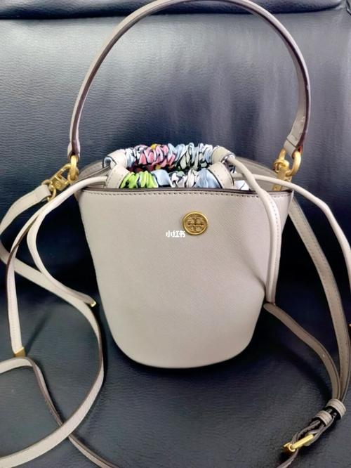 tb迷你水桶包_水桶包_toryburch_汤丽柏琦怎么样_百搭