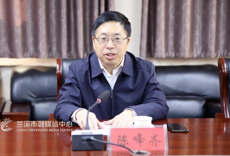 政委卢跃东;阿克苏地区温宿县委书记薛建强,副书记,县长包尔汗
