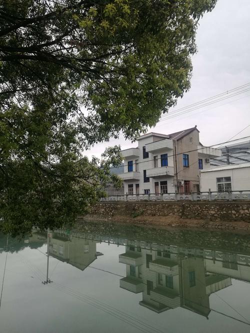 回程,经过象山县茅洋乡花墙村.