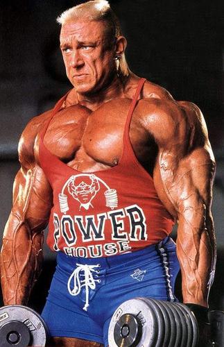 "肌肉巨兽"马库斯,健美史上体型最大的怪物之一,都是药物的功劳?