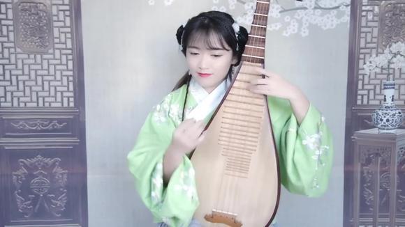 美女琵琶演奏《敢问路在何方》