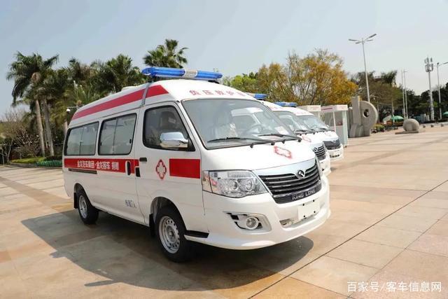 4月2日,金龙汽车集团向福州市捐赠8辆金龙,金旅负压救护车.