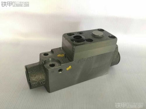 谁有这小松130-7大臂安全阀总成