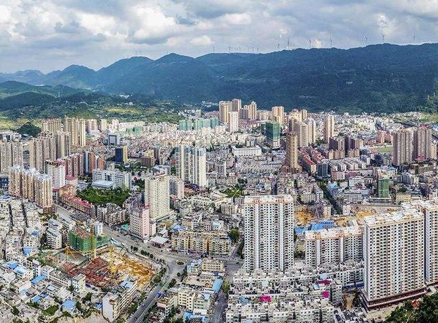 贵州"黑马"县城,被誉为"西部百强",与贵定,荔波齐发展