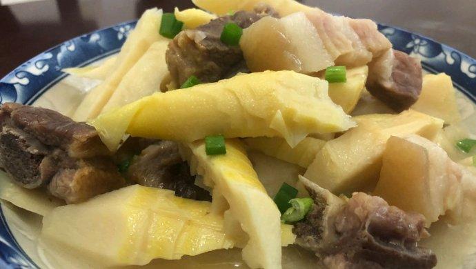 咸肉炖春笋的做法