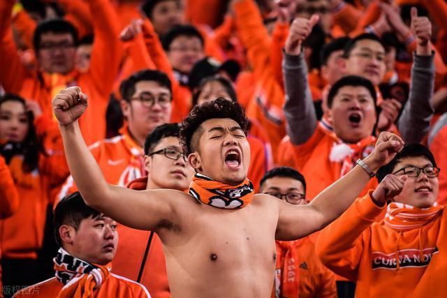 中国足球队收到请回答