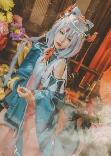 cosplay洛天依水淼aqua