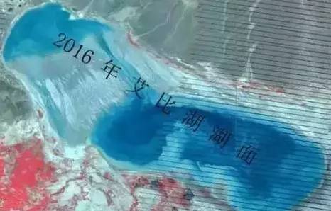 两年前,曾濒临干涸的艾比湖,现在水面得到恢复