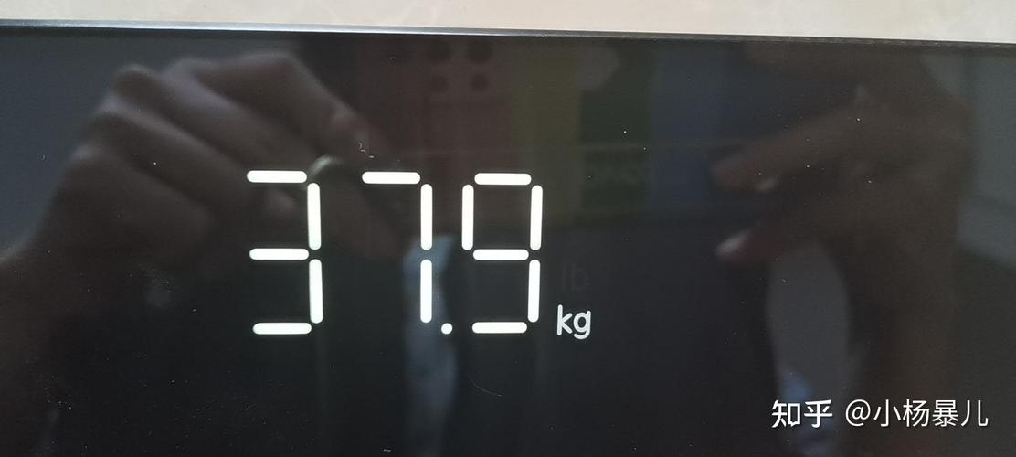 150高70斤的妹纸身材是不是很好?看一下正文?