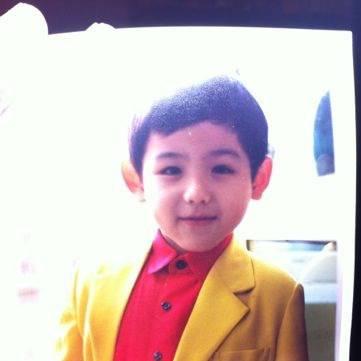 洪翊飞 饰 多多