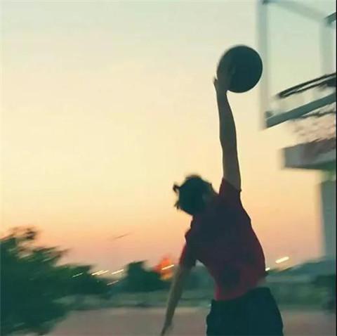 男生撩妹适合用的微信头像,别用错了让女生对你时冷时