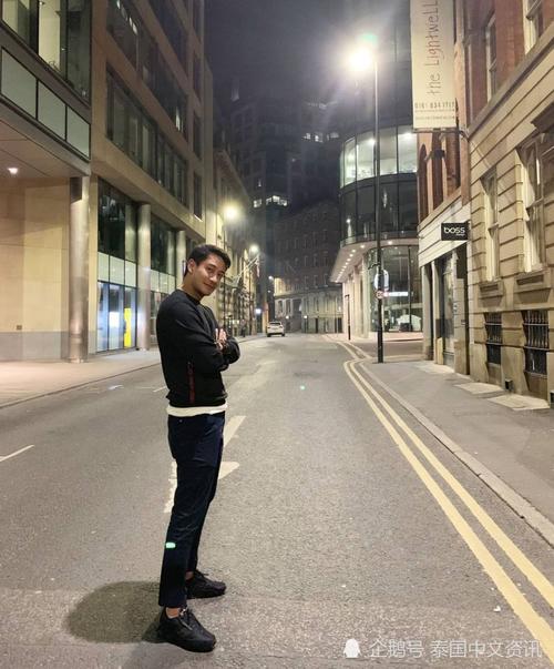 泰国男星pong感染新冠病毒后治愈出院