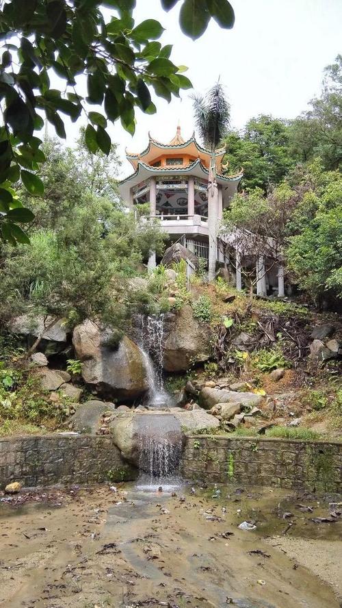 广东潮汕地区一处aaaa级旅游景点桑浦山风门古径风景区