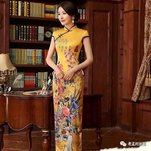 民族风典雅旗袍,女人味十足