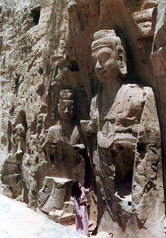 巩义石窟寺