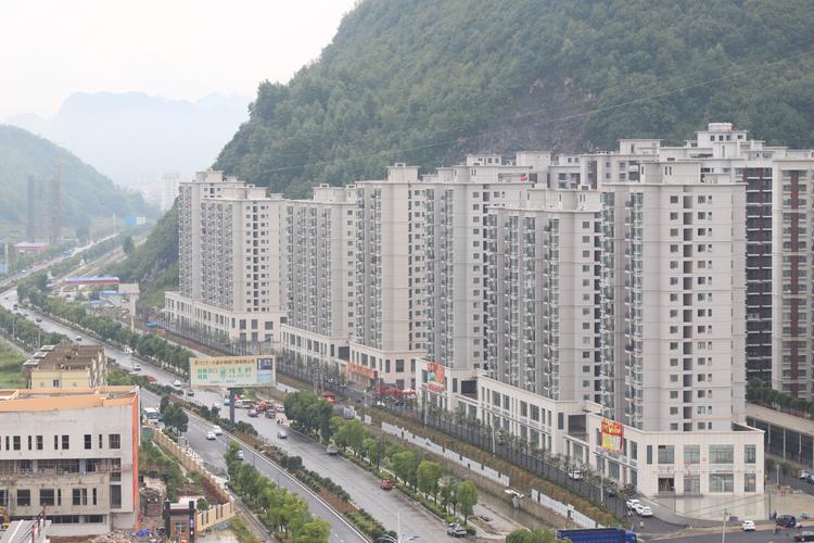 六盘水高新区:凝神聚力作答脱贫"考卷"