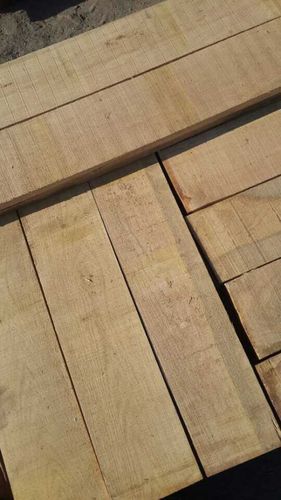 山东青岛厂家直销柞木 乌克兰橡木地板料 刨光材