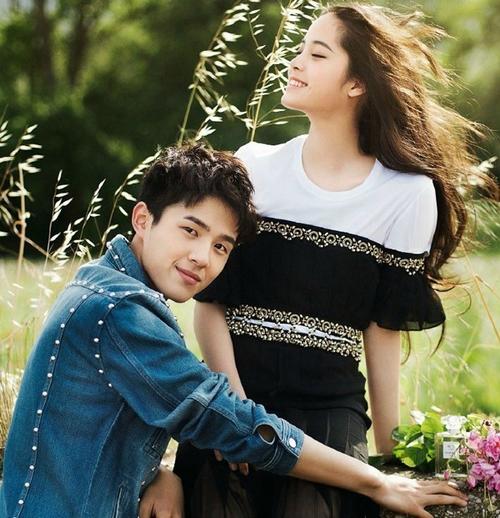 《elle》杂志10月大片    > 刘昊然,欧阳娜娜为全新香奈儿chanel n°5