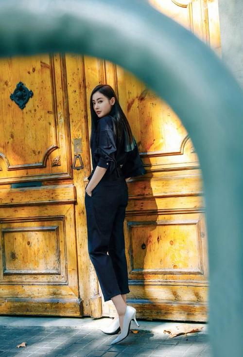 张天爱——360度无死角,颜值身材都上线