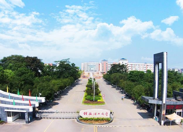 广西这3所大学热门专业多,学生就业率高,适合考生"