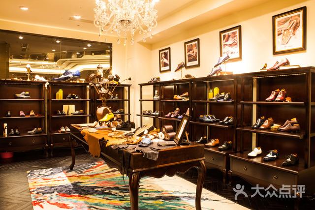 保莱世家bola family 手工皮鞋定制(静安希尔顿店)图片 - 第1张