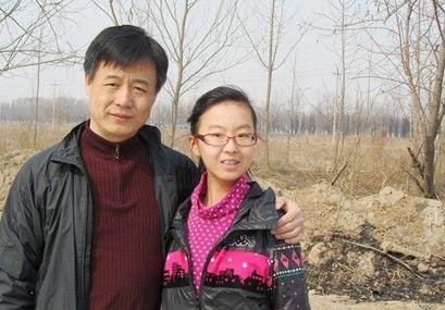 正文   今年15岁,在ef英孚教育青少儿英语东营学校学习了5年的佟凯歌