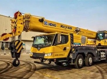 2017年最火爆的一款起重机徐工xct55l6 在香港大放异彩