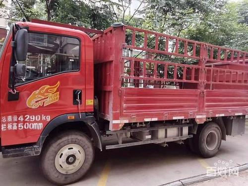 19年豪沃平板高栏货车,170发动机