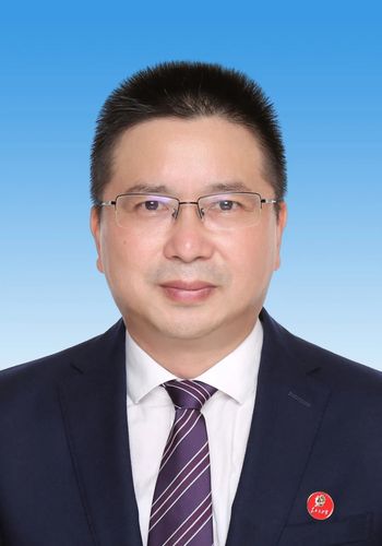 长沙市人大常委会决定胡卫兵为长沙市监察委员会代理主任