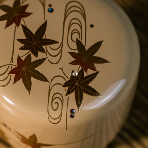 日本名家大漆金莳绘镶螺钿茶枣_日本_日本中古_奈良_绘画_银丝_人文