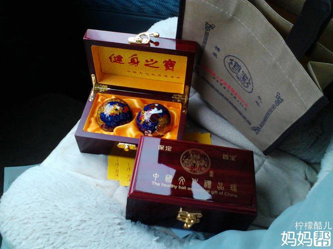 坊间流传一句谚语:保定有三宝;铁球,面酱,春不老.