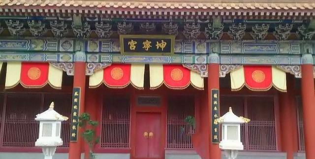 故宫里的皇家秘密坤宁宫里皇后们的遭遇坤宁宫真的安宁吗