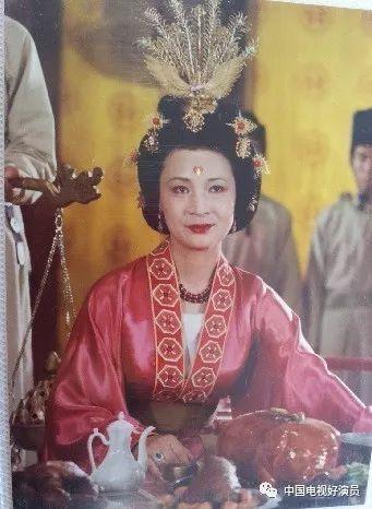  p>严敏求,女,汉族,1941年生于上海市,毕业于 a target="_blank" href