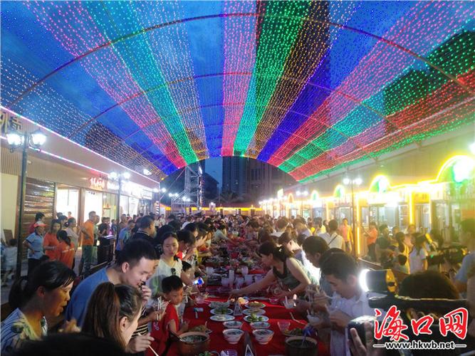 嗨起来海口滨濂观光夜市美食啤酒摇滚电音燃情启幕