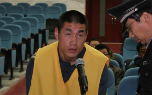 呼和浩特第二监狱暴动越狱案犯二审维持原判