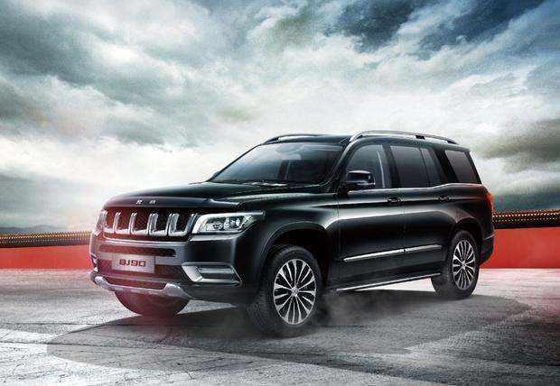 北汽旗舰顶配近百万,轴距3.1米霸气!保养维修需进奔驰4s店