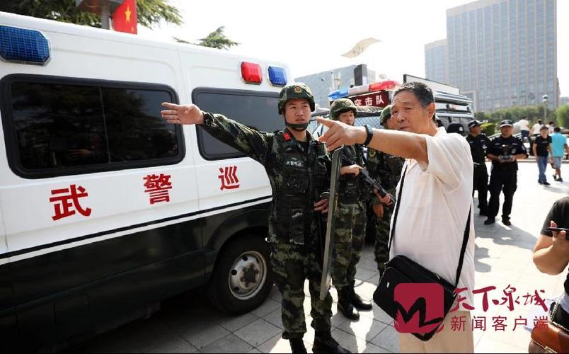 你游玩观景 "我"守护平安!武警济南支队官兵坚守一线巡逻守护驻地平安