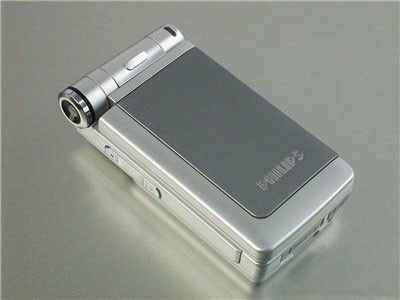 百万旋屏设计!飞利浦dv手机968美图秀