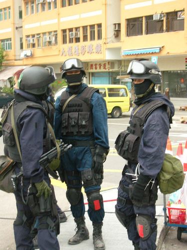 对外公开展示(开放日)中,部分sdu队员也会故意穿着牛仔裤来体现自己是