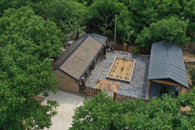 ——陈继儒      密云云水人家民宿文化小院   生活于现在繁忙的