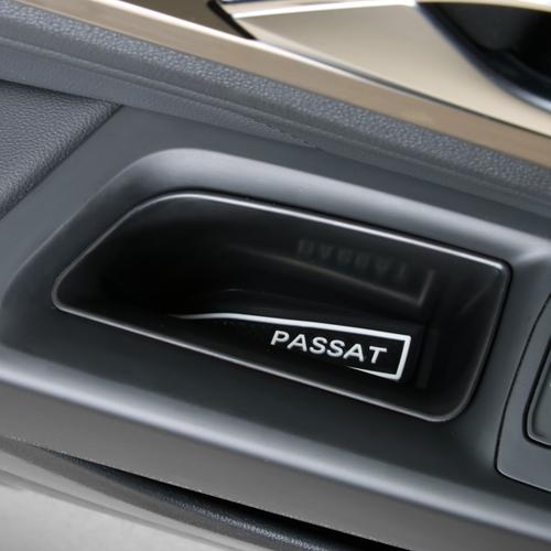 2022f202222款帕萨特车门拉手储物盒内饰品改w装2019款扶手箱置a