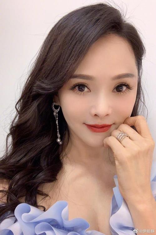 伊能静这么年轻,曝光伊能静年轻时证件照