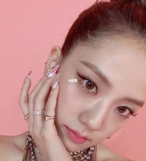 jisoo智秀滴耳洞99(第三弹)_耳洞_打耳洞_时尚_时尚
