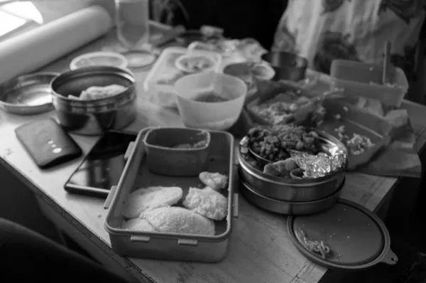七仙女投毒案陪尸体睡了一晚