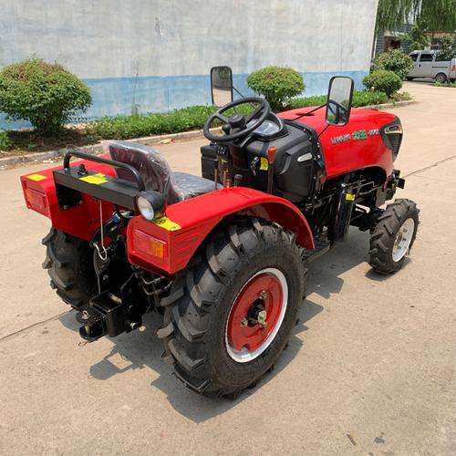 雷沃704四驱拖拉机 果园大棚王旋耕犁地机 农用50马力四轮拖拉机