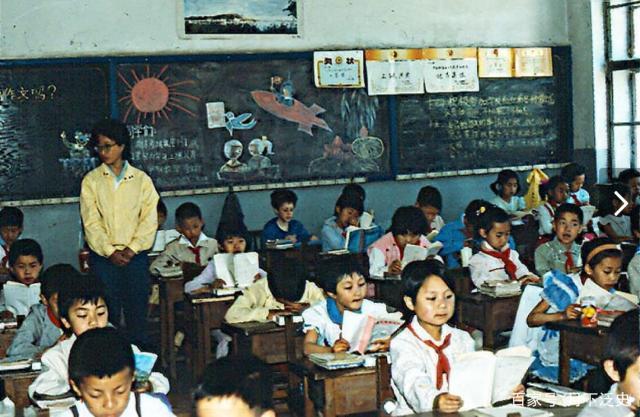在80年代,上学读书是种怎样的体验?拼勤奋也拼吃苦精神