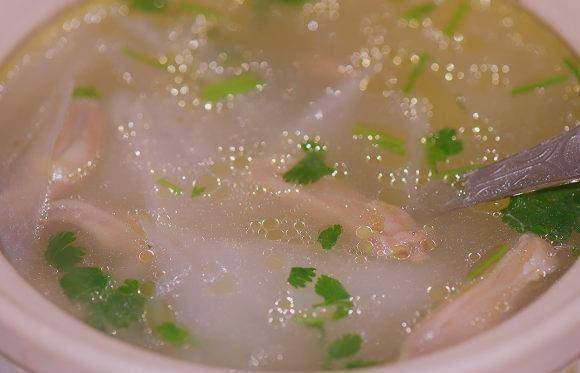 才女张爱玲与鸭舌小萝卜汤,老大昌面包,臭豆腐