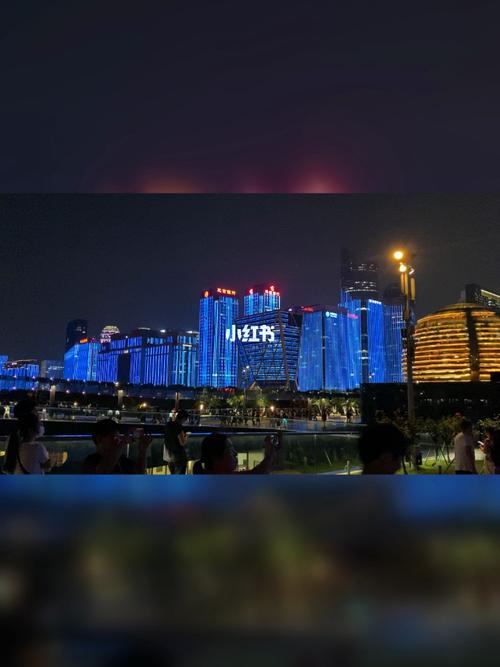 灯光秀_景点_城市阳台自由行热门攻略_阳台_灯光秀_出行_人文风光展示