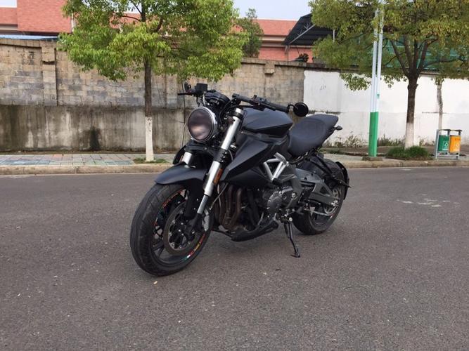 贝纳利黄龙600 bn600 复古改装圆灯整车改装 第三台