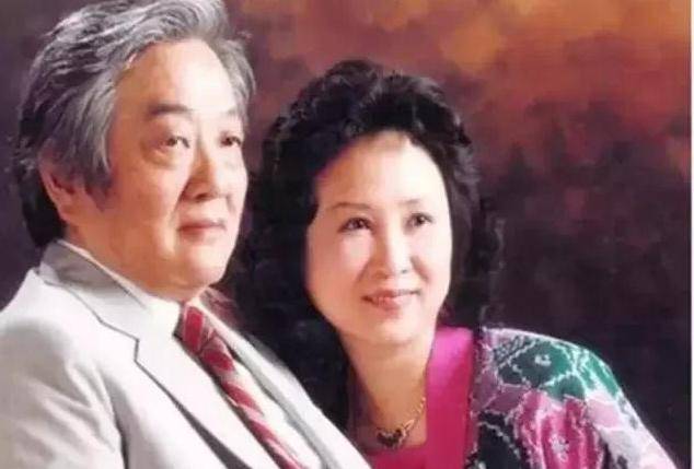 《窗外》让琼瑶一举成名,却害惨了老师蒋仁